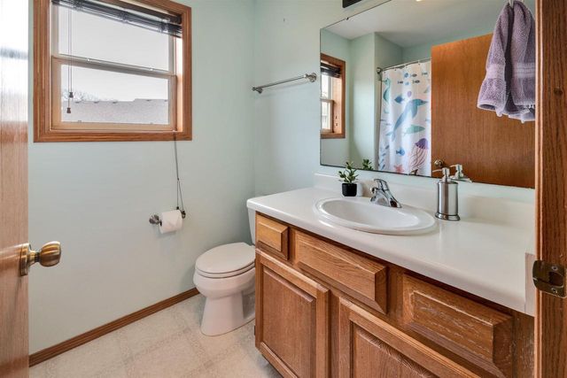 1241 Velvet Leaf Drive, Madison, WI 53719