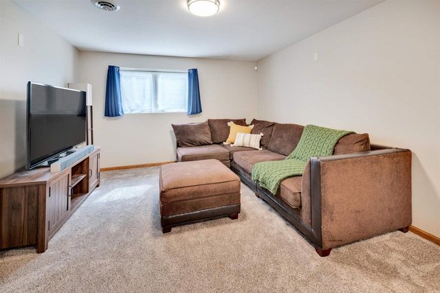 1241 Velvet Leaf Drive, Madison, WI 53719