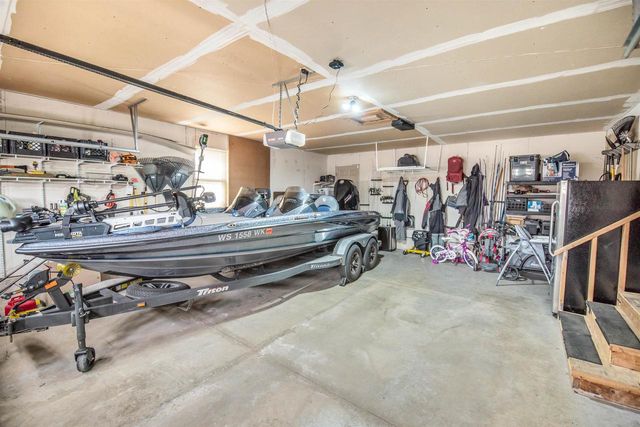 1241 Velvet Leaf Drive, Madison, WI 53719