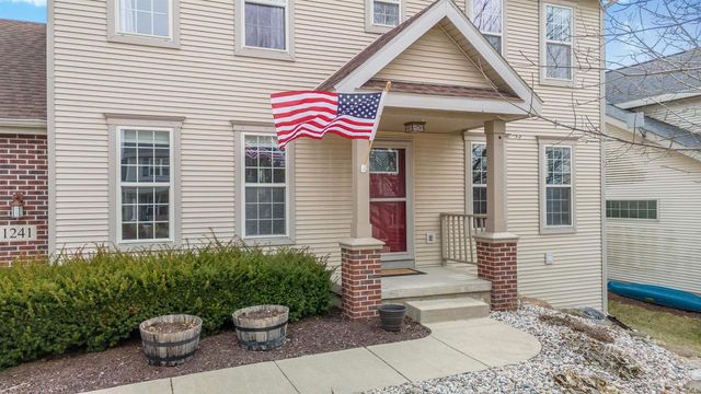1241 Velvet Leaf Drive, Madison, WI 53719