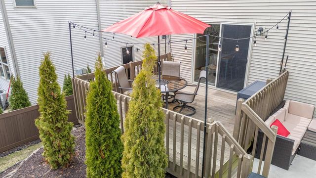 1241 Velvet Leaf Drive, Madison, WI 53719