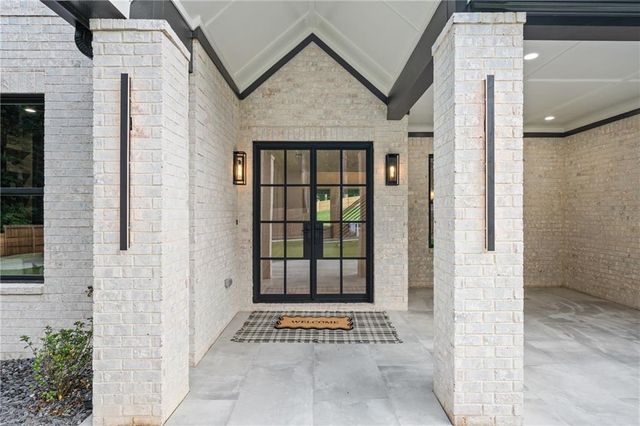 2600 Camp Mitchell Road, Grayson, GA 30017