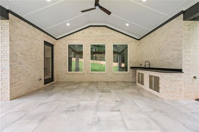 2600 Camp Mitchell Road, Grayson, GA 30017