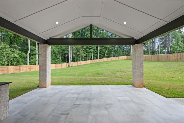 2600 Camp Mitchell Road, Grayson, GA 30017