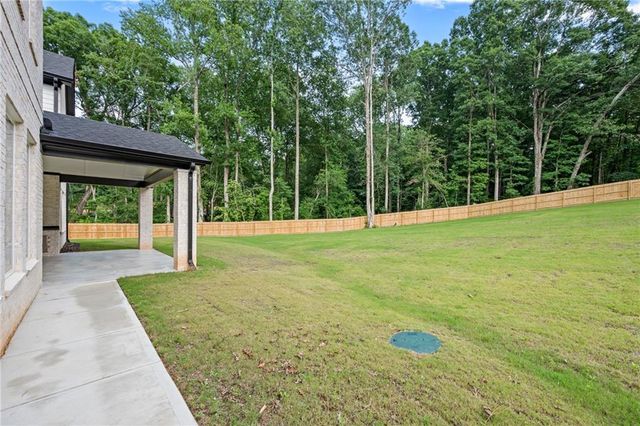 2600 Camp Mitchell Road, Grayson, GA 30017