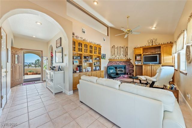 3640 East Vineyard Drive, Pahrump, NV 89048