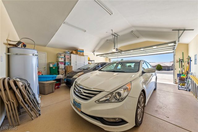 3640 East Vineyard Drive, Pahrump, NV 89048