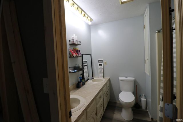 5378 E County Road 600 S, Walton, IN 46994