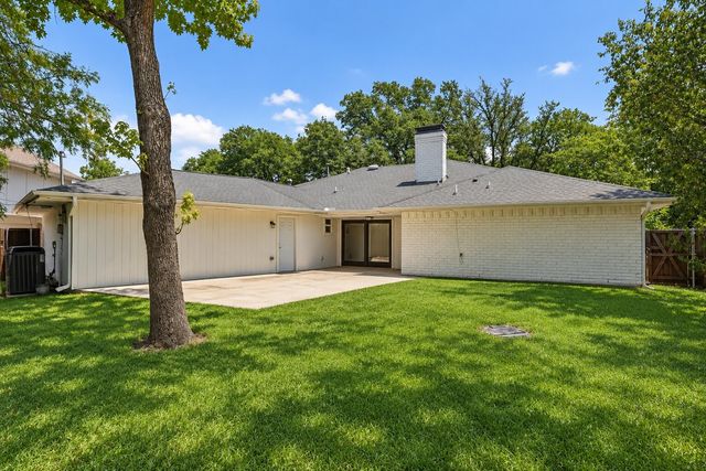 10215 Dale Crest Drive, Dallas, TX 75229
