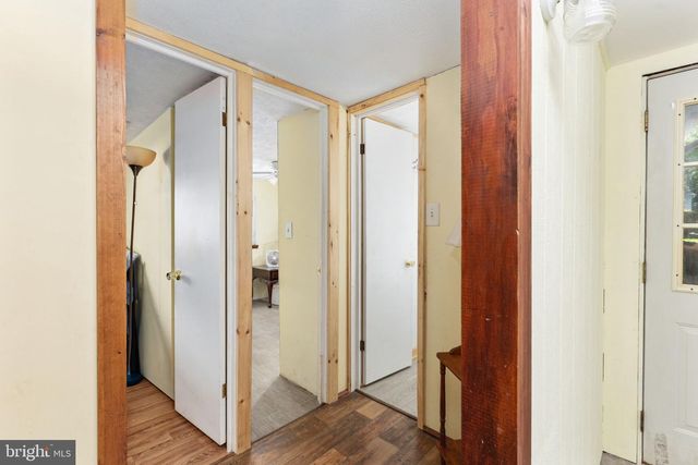 107 HULLS CHAPEL RD, Fredericksburg, VA 22406