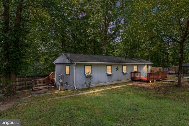 107 HULLS CHAPEL RD, Fredericksburg, VA 22406