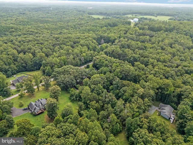 107 HULLS CHAPEL RD, Fredericksburg, VA 22406