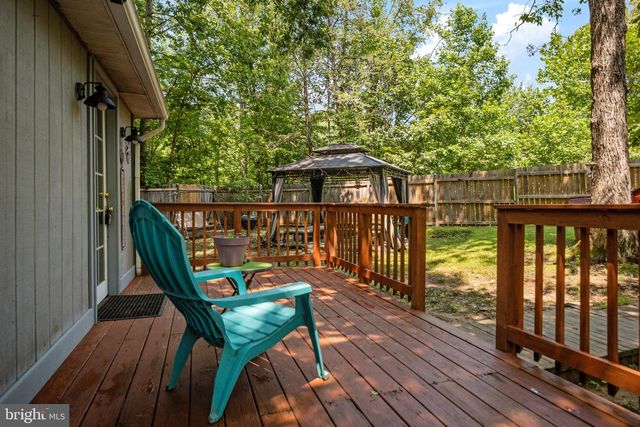 107 HULLS CHAPEL RD, Fredericksburg, VA 22406