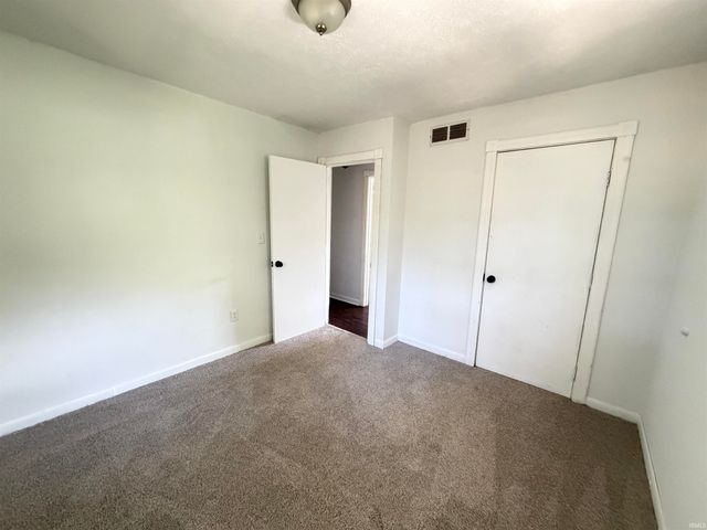 132 Briar Avenue, Bedford, IN 47421