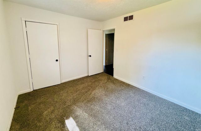 132 Briar Avenue, Bedford, IN 47421