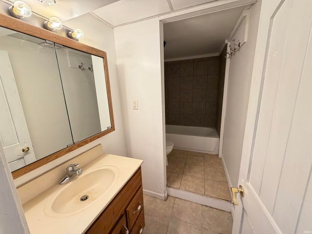 132 Briar Avenue, Bedford, IN 47421