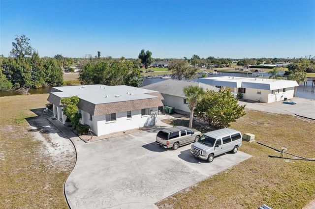 124 BOUNDARY BOULEVARD, Rotonda West, FL 33947