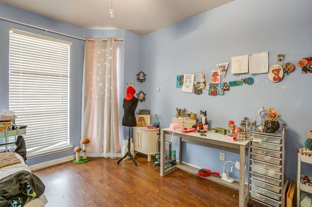 1209 Spanish Moss Drive, Burleson, TX 76028