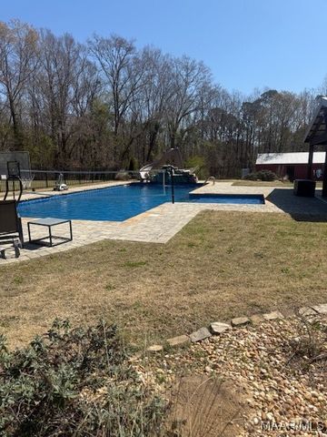 5326 Coosa River Road, Deatsville, AL 36022