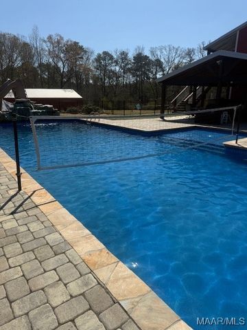 5326 Coosa River Road, Deatsville, AL 36022