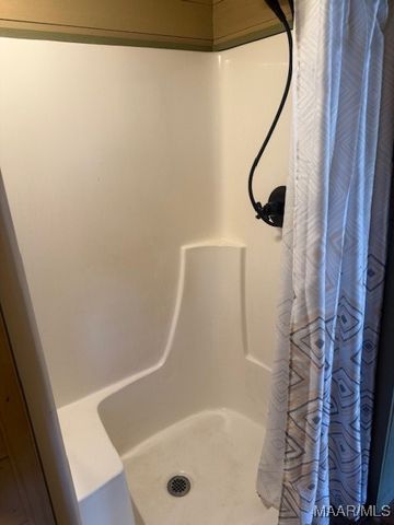 5326 Coosa River Road, Deatsville, AL 36022