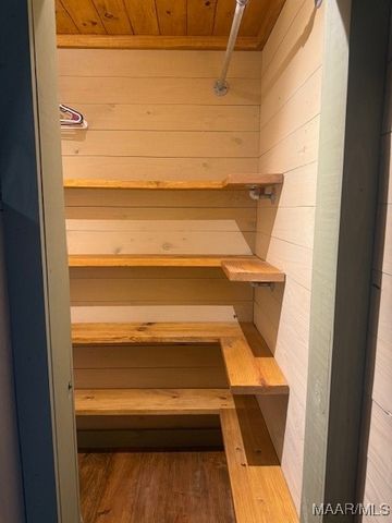 5326 Coosa River Road, Deatsville, AL 36022