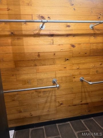 5326 Coosa River Road, Deatsville, AL 36022