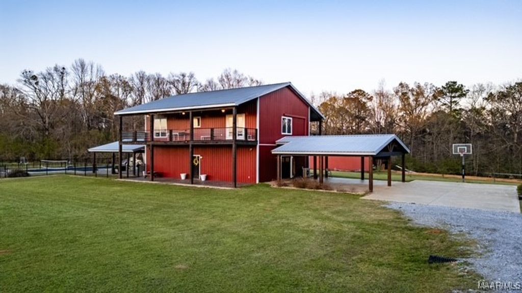 5326 Coosa River Road, Deatsville, AL 36022