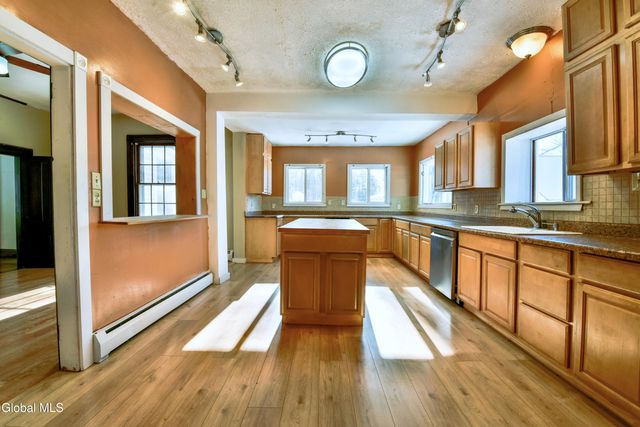 209 Lake Avenue, Lake Luzerne, NY 12846