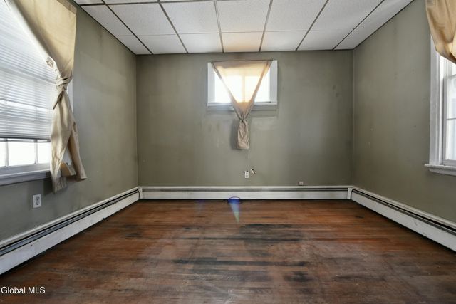 209 Lake Avenue, Lake Luzerne, NY 12846