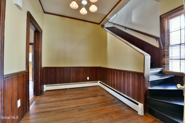 209 Lake Avenue, Lake Luzerne, NY 12846