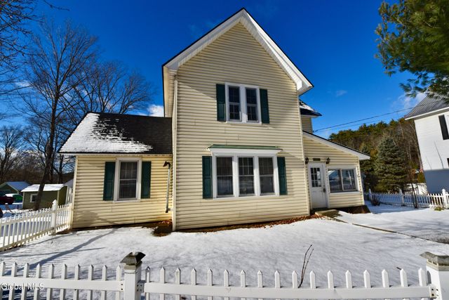 209 Lake Avenue, Lake Luzerne, NY 12846