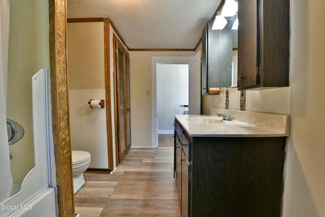 209 Lake Avenue, Lake Luzerne, NY 12846