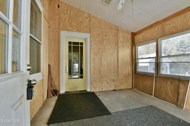 209 Lake Avenue, Lake Luzerne, NY 12846