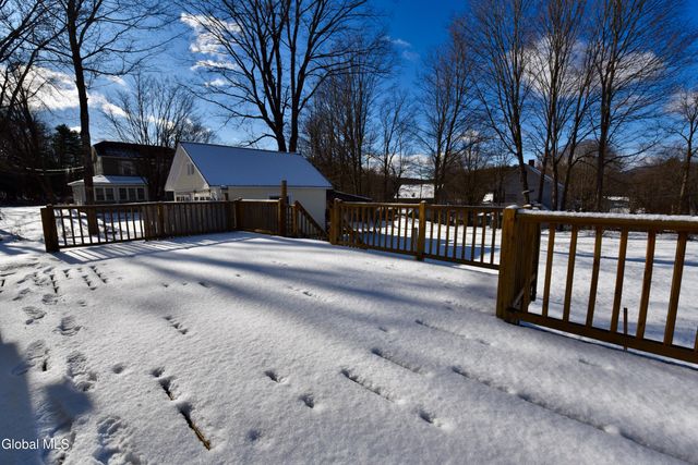 209 Lake Avenue, Lake Luzerne, NY 12846