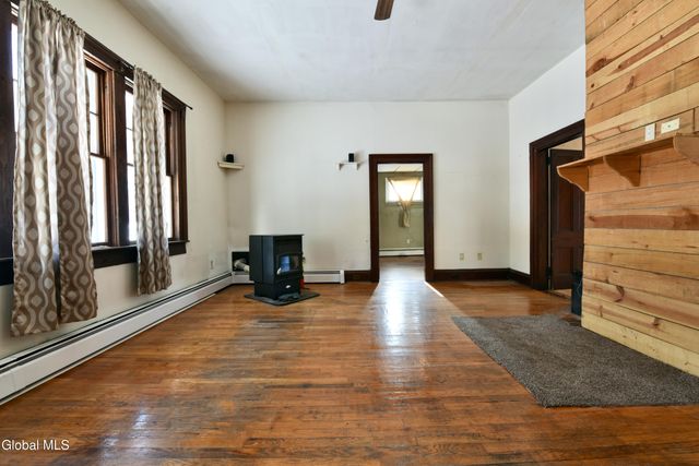 209 Lake Avenue, Lake Luzerne, NY 12846