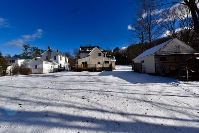 209 Lake Avenue, Lake Luzerne, NY 12846