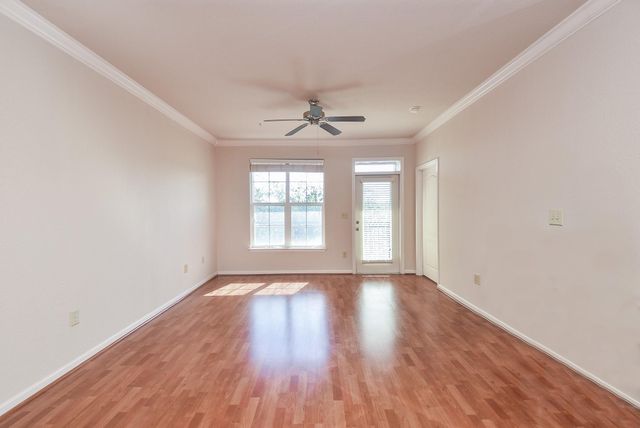 1711 Old Spanish Trail 217, Houston, TX 77054