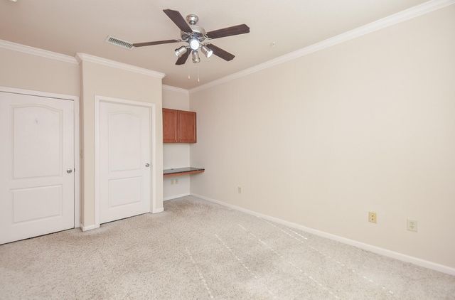 1711 Old Spanish Trail 217, Houston, TX 77054