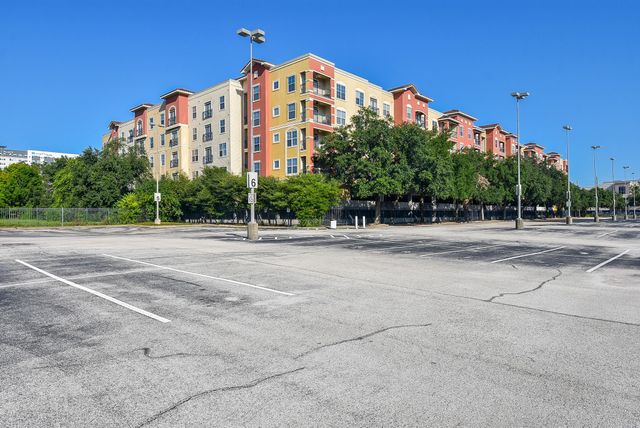 1711 Old Spanish Trail 217, Houston, TX 77054