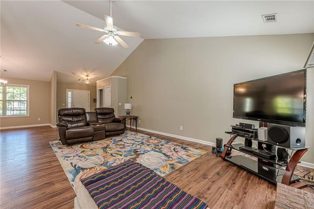 7730 Timberline Ovlk, Cumming, GA 30041