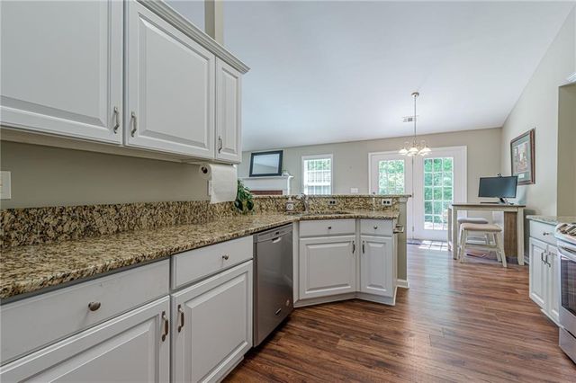 7730 Timberline Ovlk, Cumming, GA 30041