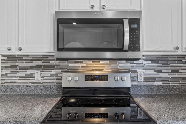 7895 N SARAZEN DRIVE, Citrus Springs, FL 34434