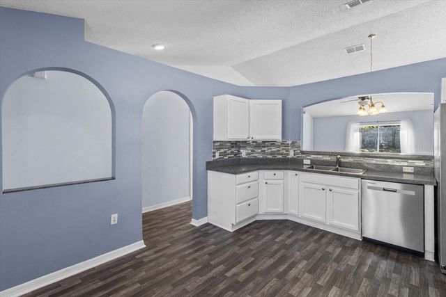 7895 N SARAZEN DRIVE, Citrus Springs, FL 34434