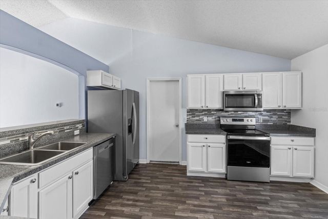 7895 N SARAZEN DRIVE, Citrus Springs, FL 34434