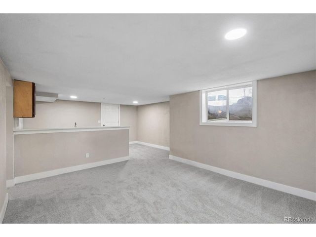 9801 E 8th Ave, Aurora, CO 80010