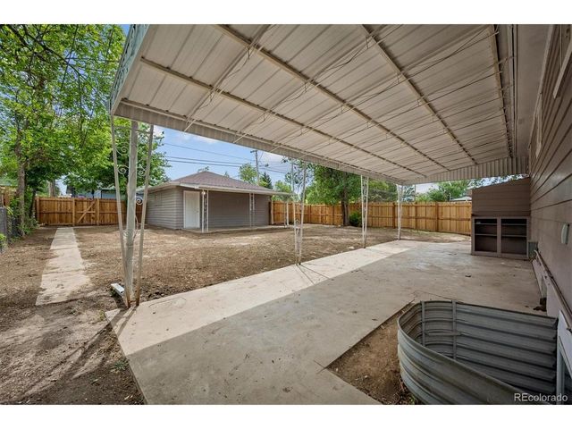 9801 E 8th Ave, Aurora, CO 80010