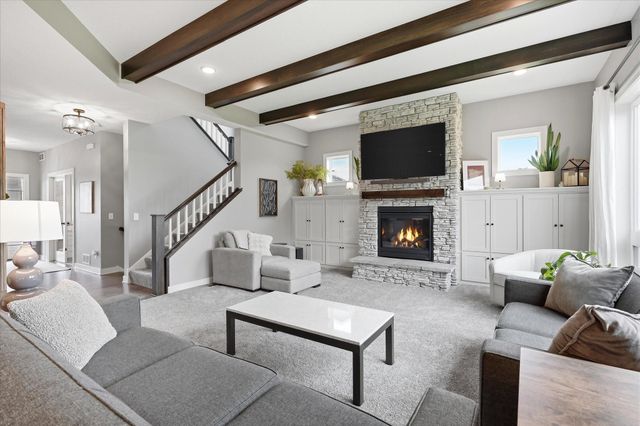 16106 Estate Lane, Lakeville, MN 55044