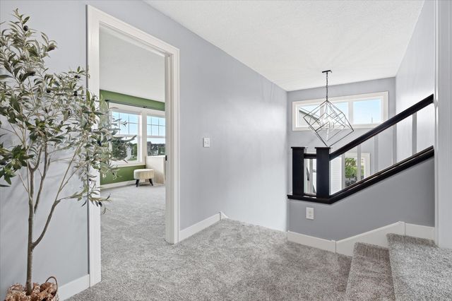16106 Estate Lane, Lakeville, MN 55044
