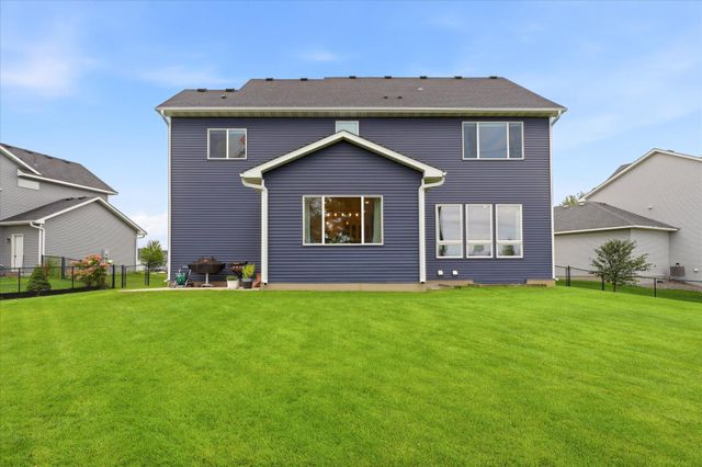 16106 Estate Lane, Lakeville, MN 55044